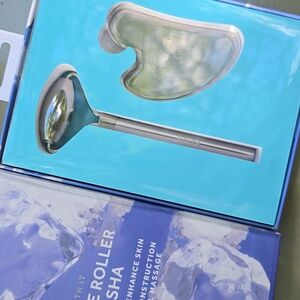 NIB Bliss Cryo Face Roller & Gua Sha 2 Pack Stainless Steel Spa Approved